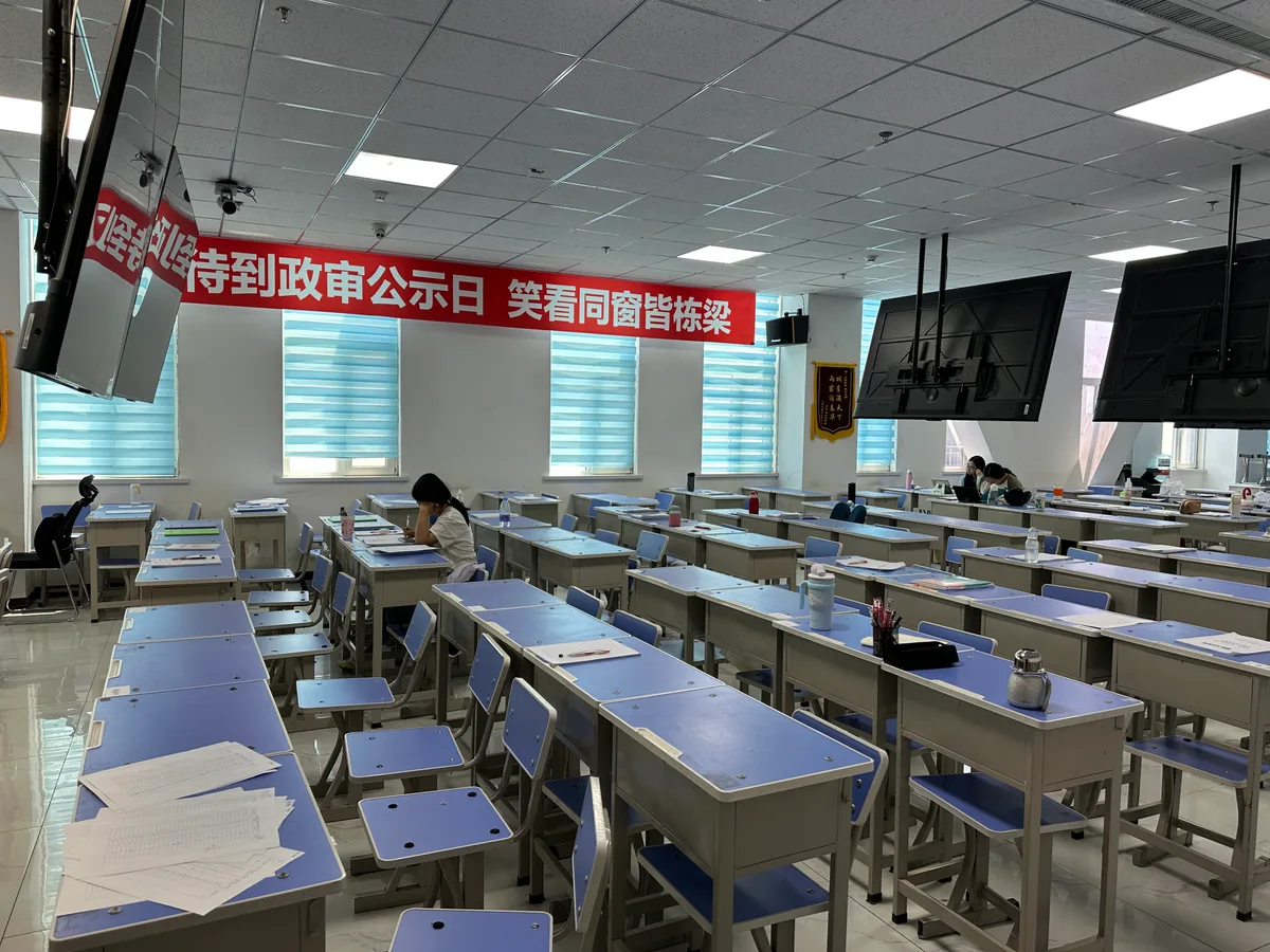 辛集市博文教育科技有限公司 办公环境与团队活动实景 9